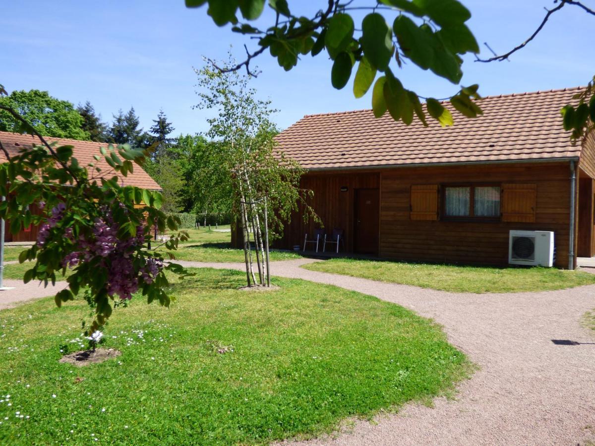 Le Chalet De La Foret Hotel 3 Etoiles Et Restaurant Vierzon Luaran gambar